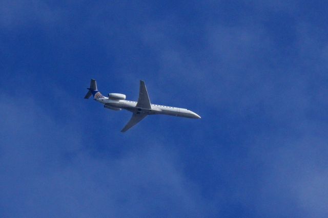 N13914 — - Flight ASQ6165 on 04-Dec-2015 on approach to KEWR
