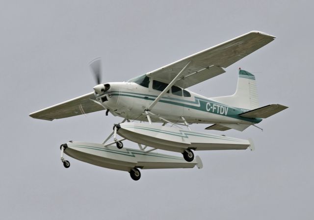 Cessna Skylane (C-FTDV)