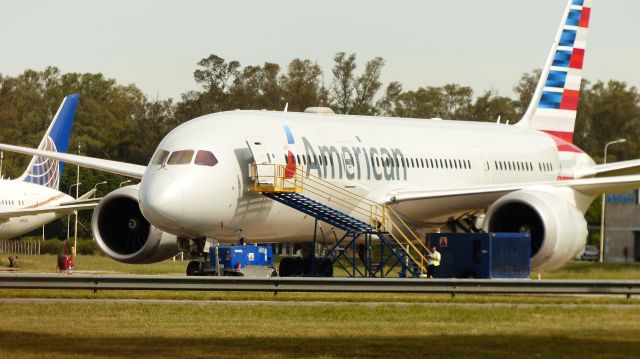 Boeing 787-8 (N811AB)