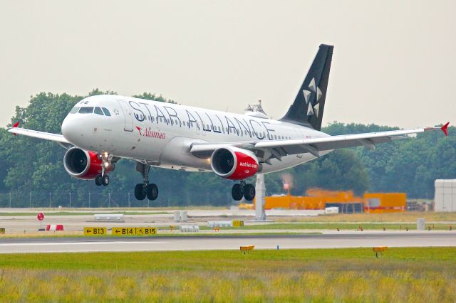 Airbus A320 (OE-LBZ)