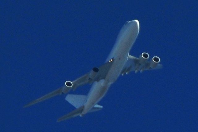 Boeing 747-200 (N6009F) - Boeing, test flight 523 heavy on loop one departure over KSJC