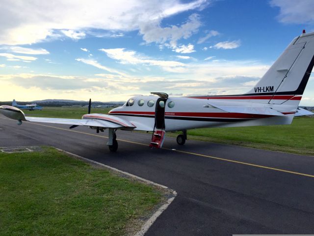 Cessna 340 (VH-LKM)
