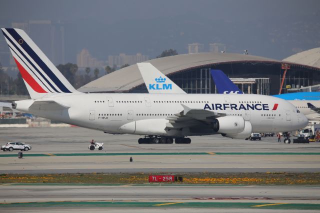 Airbus A380-800 (F-HPJE)