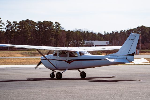 Cessna Skyhawk (N78144)