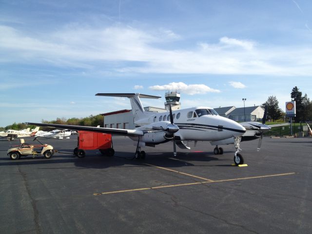 Beechcraft Super King Air 200 (N980GB)