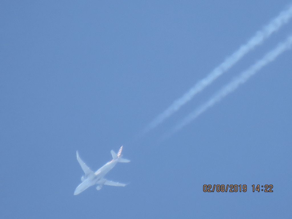 Embraer 175 (N232NN)