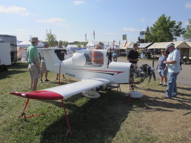 Beechcraft Super King Air 200 (N456SC) - Oshkosh 2013!