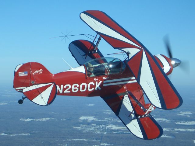 PITTS Special (S-2) (N260CK) - Christopher Magon in his 1991 Pitts S-2B, East of Cleveland, Ohio.  Photo taken by John Kosir from a Columbia 400.