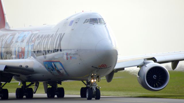 BOEING 747-8 (LX-VCM)