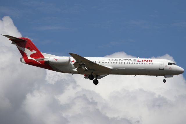 Fokker 100 (VH-NHY) - Kalamunda Road,br /on 16 March 2020