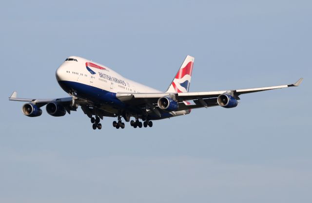 Boeing 747-400 (G-CIVW)