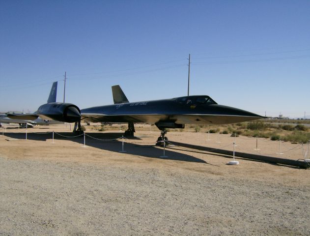 Lockheed Blackbird — - EDWARDS AFB