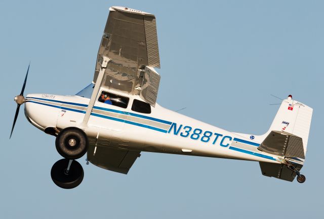 Cessna Skyhawk (N388TC)