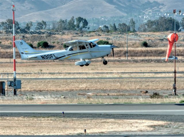 Cessna Skyhawk (N90FL) - Cessna 172R departs Livermore Muni, August 2020, Livermore CA