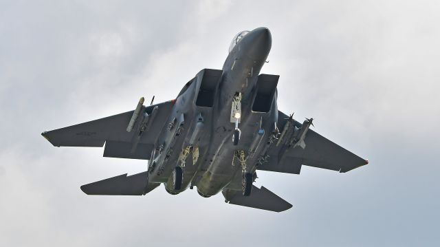 88-1674 — - USAF 333d Fighter Squadron F-15E Strike Eagle (88-1674) arrives KRDU Rwy 23R on 7/10/2020 at 12:36 pm.