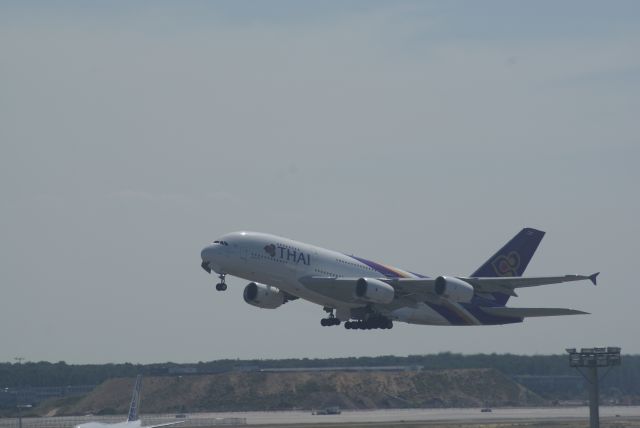 Airbus A380-800 (HS-TUD) - Thai A380-841 cn122