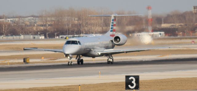 Embraer ERJ-145 (N618AE)