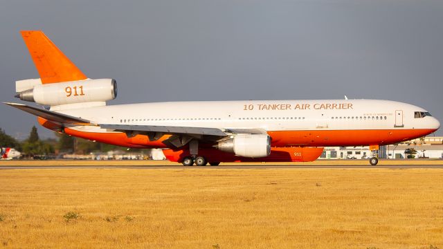 McDonnell Douglas DC-10 (N17085) - Tanker 911 heads out to the Dixie Fire. Currently is now the only aircraft remaining in the iconic old livery, and will most likely be repainted after the fire season ends.