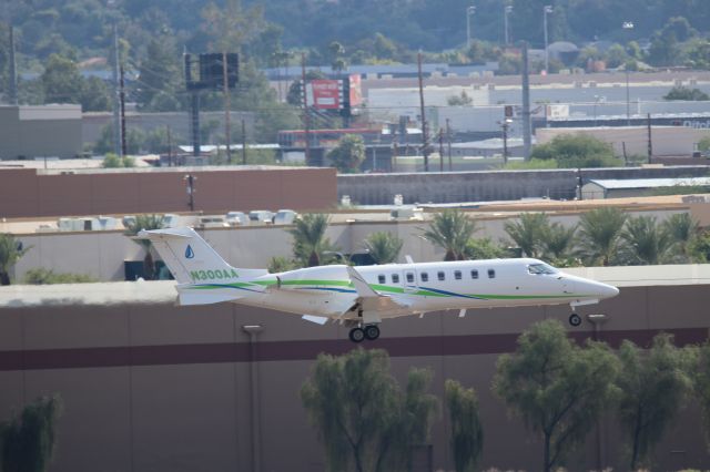 Learjet 45 (N300AA)