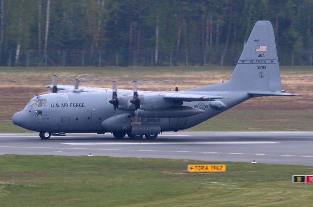 Lockheed C-130 Hercules (90-1793)