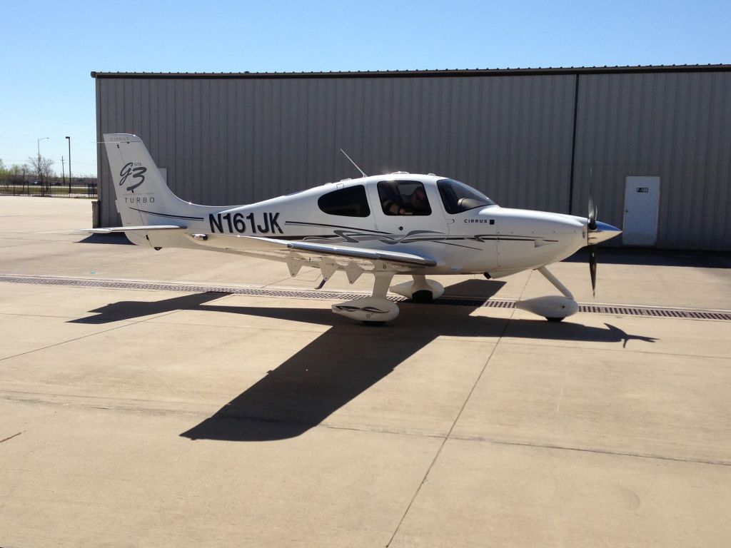 Cirrus SR-22 (N161JK)