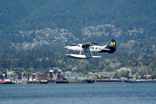 De Havilland Canada DHC-3 Otter (C-GHAR)