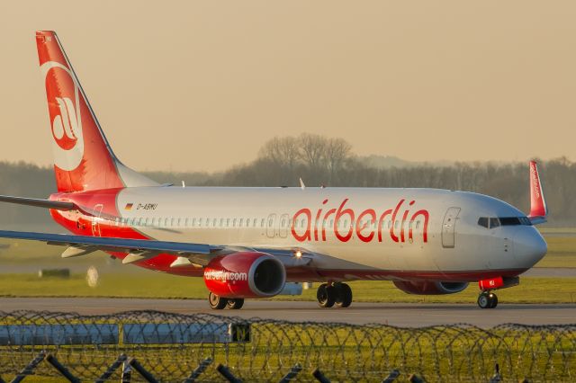 Boeing 737-800 (D-ABMU) - 03.12.2015