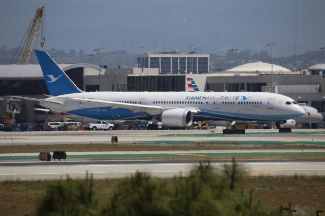 Boeing 787-9 Dreamliner (B-1566)