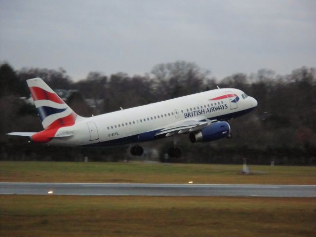 Airbus A319 (G-EUPL)