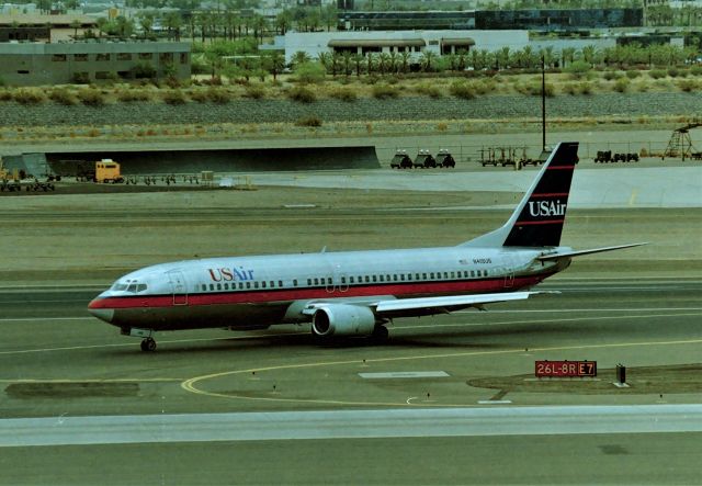 BOEING 737-400 (N419US) - KPHX - USAir Boeing 737-400 series arriving Phoenix July 1995. *23968/1684* first flight Feb 1989 - delv new to Piedmont Airlines July 1989.