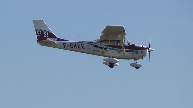 Cessna Skyhawk (F-GKEE) - TAJP Livery