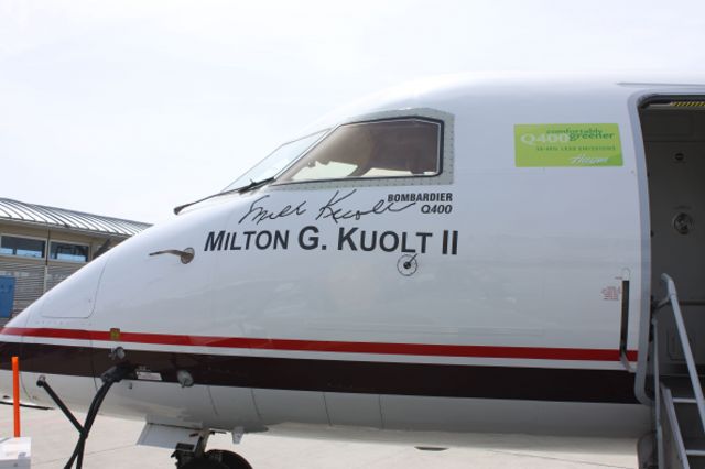 de Havilland Dash 8-400 (N434MK) - Aircraft Memorialized and Dedicated to Horizons late Founder .. Milton G Kuolt, II