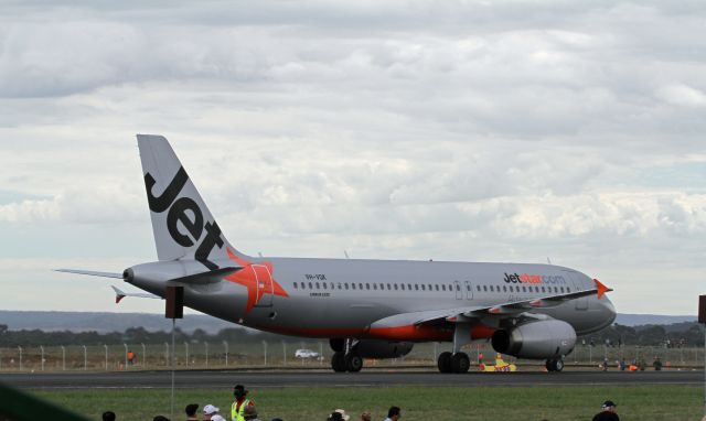 Boeing 717-200 (VH-VQK) - Avalon air show