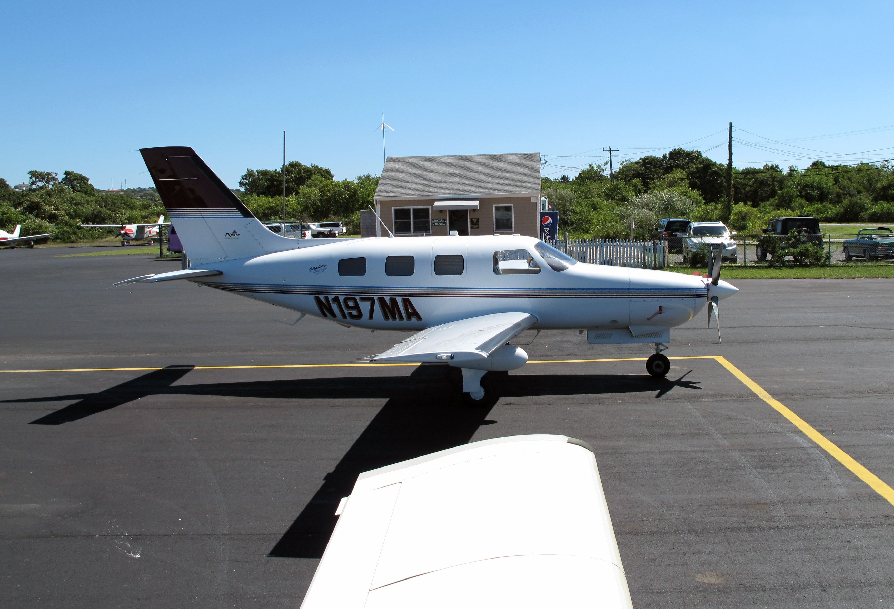 Piper Malibu Mirage (N197MA)