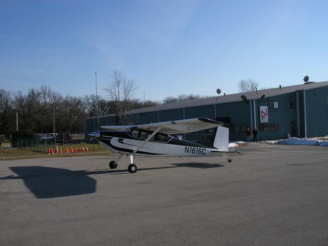 Cessna Skywagon 180 (N1616C)