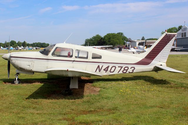 Piper Cherokee Arrow (N40783)