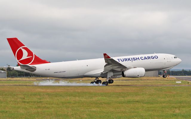 Airbus A330-200 (TC-JOZ) - turkish cargo a330-243f tc-joz landing at shannon 23/7/18.