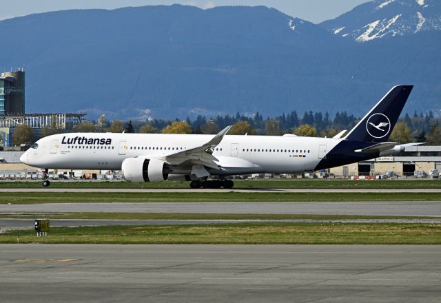 Airbus A350-900 (D-AIVD)