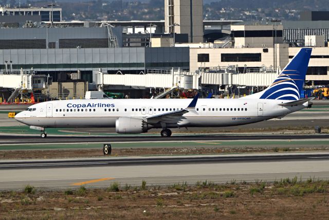 Boeing 737 MAX 9 (HP-9913CMP)