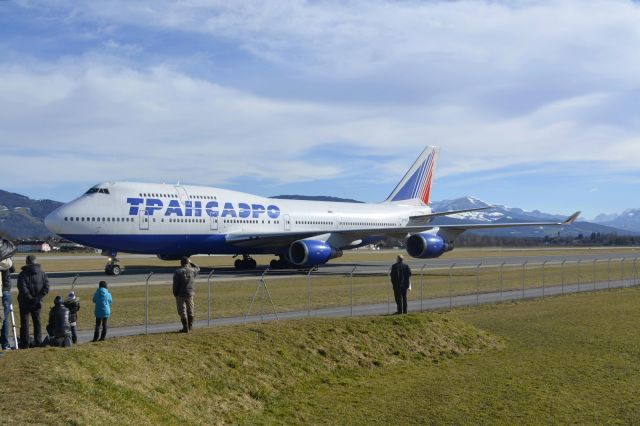 Boeing 747-400 (EI-XLE)