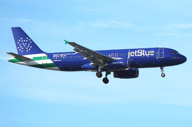 Airbus A320 (N531JL) - Blue Finest arriving from West Palm Beach (6/14)