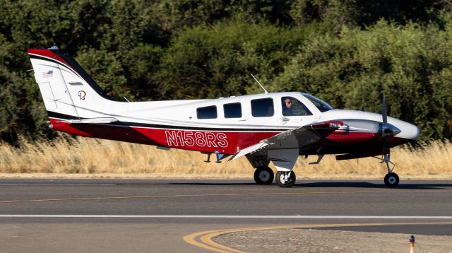 BEECH 58P Pressurized Baron (N158RS)