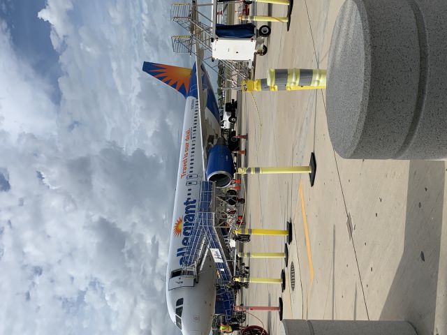 Airbus A320 (AAY262) - After deplaning on apron walking to terminal from Allentown