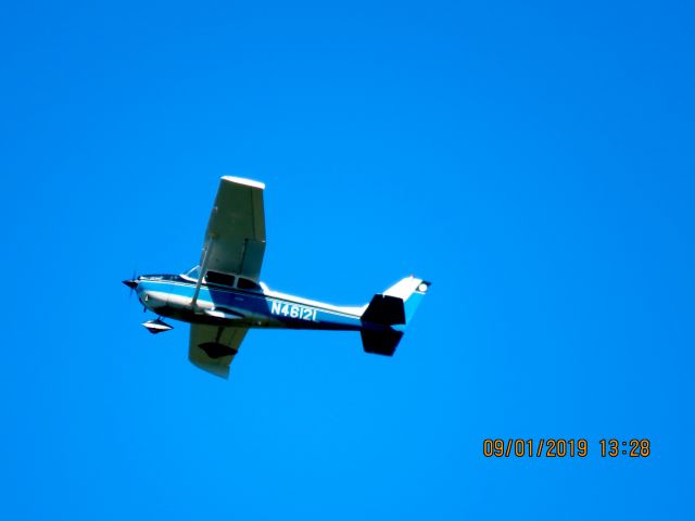 Cessna Skyhawk (N4612L)