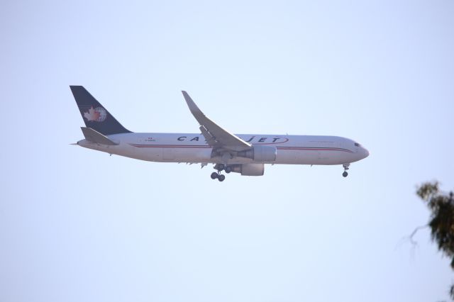 BOEING 767-200 (C-GAJG)