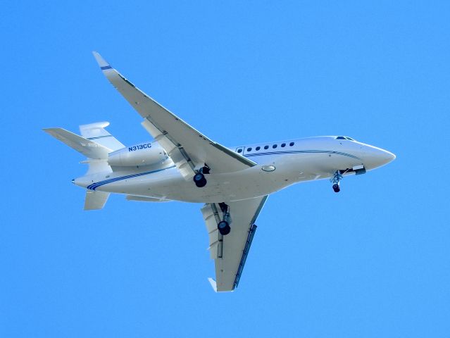 Dassault Falcon 2000 (N313CC) - Flying over MUV Mustin Field on it was to PHL