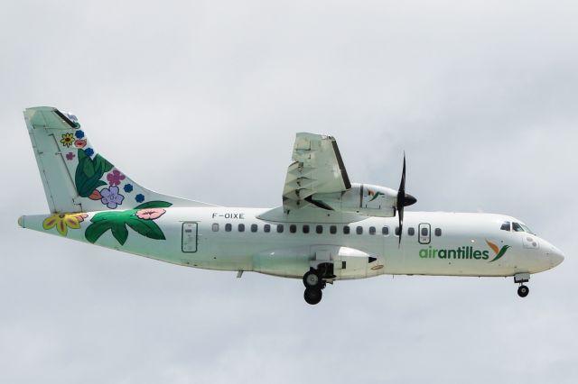 Aerospatiale ATR-42-300 (F-OIXE)