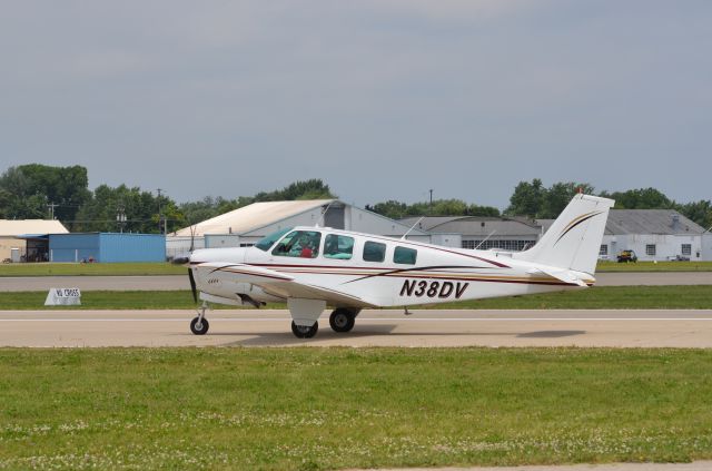 Beechcraft Bonanza (36) (N38DV)