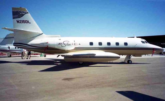 Lockheed Jetstar 8 (N215DL)