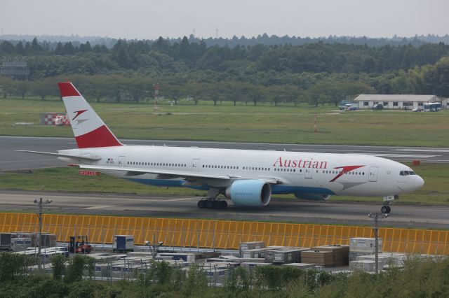 Boeing 777-200 (OE-LPC)